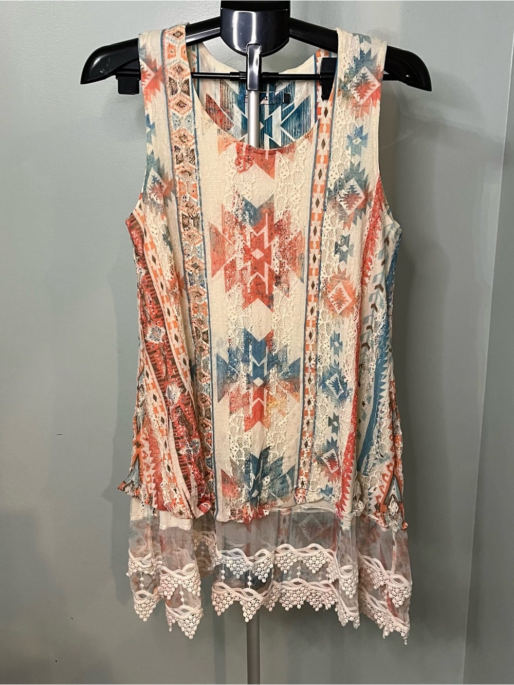 Sleeveless Aztec Lace-Trim Tank Top - Cream with Coral & Teal